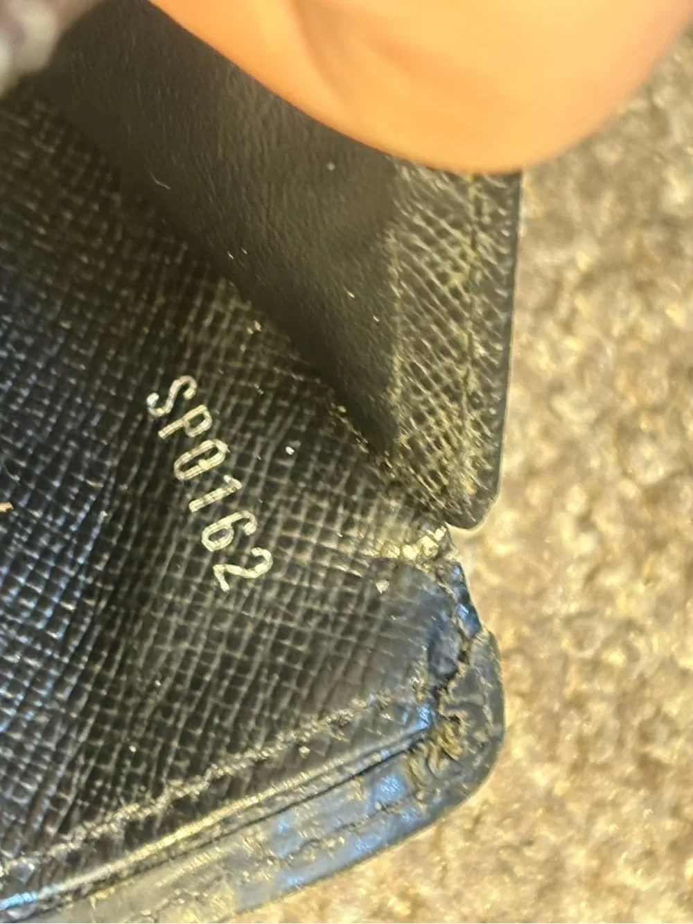 Auth Louis Vuitton Epi Leather Bifold Wallet Fair